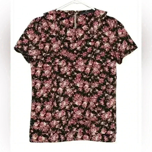 apple & eve Tops - Apple & Eve Floral Women's Top (Y5)